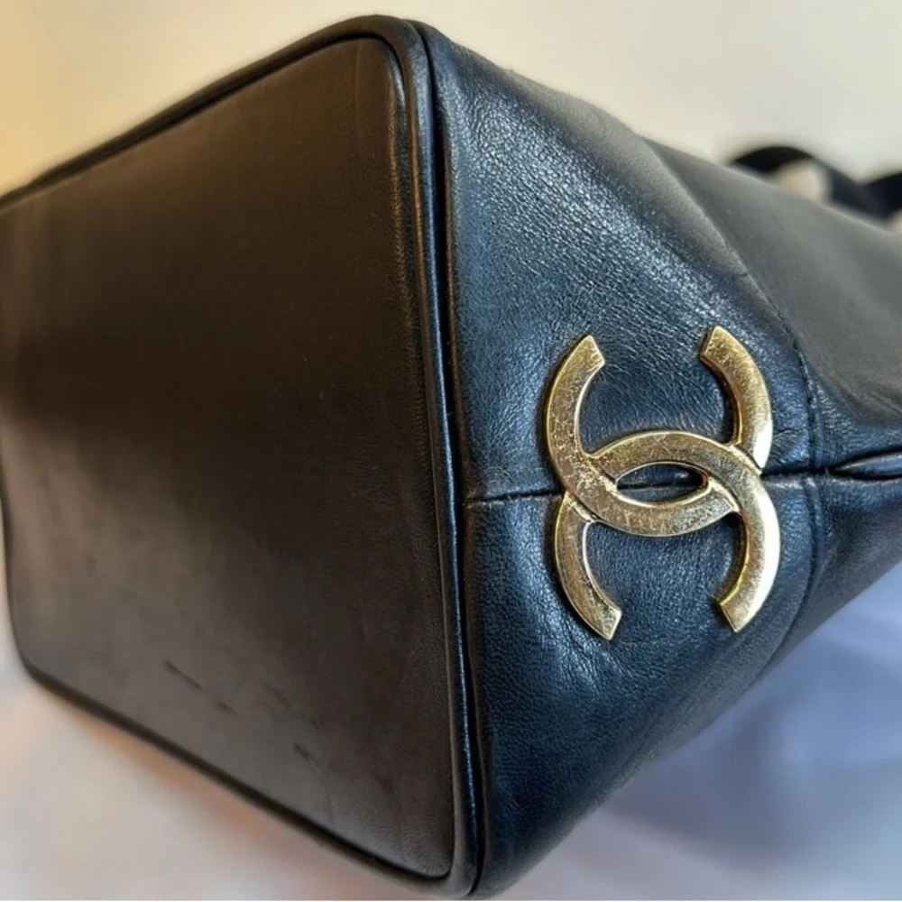 CHANEL CC Calfskin Shoulder Bucket Bag 24K Goldplated.